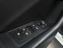 Volkswagen T-Roc 1.0 TSI R-Line Afneembare trekhaak | IQ Light | Carplay | Verwarmde voorstoelen | Acc | Pdc