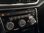 Volkswagen T-Roc 1.0 TSI R-Line Afneembare trekhaak | IQ Light | Carplay | Verwarmde voorstoelen | Acc | Pdc