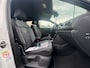 Volkswagen T-Roc 1.0 TSI R-Line Afneembare trekhaak | IQ Light | Carplay | Verwarmde voorstoelen | Acc | Pdc