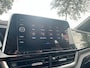 Volkswagen T-Roc 1.0 TSI R-Line Afneembare trekhaak | IQ Light | Carplay | Verwarmde voorstoelen | Acc | Pdc