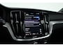 Volvo V60 2.0 T6 Plug-in hybrid AWD Plus Dark | Pano | Trekhaak | Memory Seats | H&K Audio | 360cam | Pilot Assist | Bliss | Stoel-Stuurverw. |