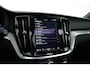 Volvo V60 2.0 T6 Plug-in hybrid AWD Plus Dark | Pano | Trekhaak | Memory Seats | H&K Audio | 360cam | Pilot Assist | Bliss | Stoel-Stuurverw. |