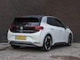 Volkswagen ID.3 First Max 58kWh | Accu 93% | Panoramadak | Achteruitrijcamera | Stoelverwarming