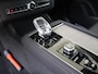 Volvo XC90 T8 AWD Ultra Dark | Luchtvering | Massage | Trekhaak | 360° |