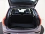 Volvo XC90 T8 AWD Ultra Dark | Luchtvering | Massage | Trekhaak | 360° |