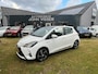 Toyota Yaris 1.5 Hybrid Bi-Tone Plus * hybride * panoramadak * bluetooth * telefoonvoorbereiding * airco * duurzaam & zuinig *