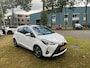 Toyota Yaris 1.5 Hybrid Bi-Tone Plus * hybride * panoramadak * bluetooth * telefoonvoorbereiding * airco * duurzaam & zuinig *