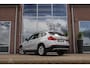 BMW X1 xDrive28i Executive | 2e eigenaar | Grootlichtassistent | HiFi audio | Panoramadak | Navigatie Professional | Bluetooth | Xenon | Stoelverwarming | Sportstuur | PDC