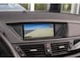 BMW X1 xDrive28i Executive | 2e eigenaar | Grootlichtassistent | HiFi audio | Panoramadak | Navigatie Professional | Bluetooth | Xenon | Stoelverwarming | Sportstuur | PDC