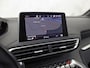 Peugeot 3008 1.6 e-THP GT Line 165Pk Automaat (APPLE CARPLAY, PARELMOER, GROOT NAVI, GETINT GLAS, KEYLESS, SPORTSTOELEN, PARKEERSENSOREN, ZWART HEMEL, NIEUWSTAAT)