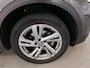 Volkswagen T-Roc 1.0 TSI 110pk Life 75 Edition / Trekhaak / Virtual Cockpit / Navigatie / Camera / 17"