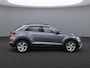 Volkswagen T-Roc 1.0 TSI 110pk Life 75 Edition / Trekhaak / Virtual Cockpit / Navigatie / Camera / 17" HAL