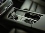 Volvo XC90 2.0 T8 Recharge AWD R-Design | PHEV | 85% SOH | 7 personen | Trekhaak | Lederen Bekleding | Dodehoekdetectie | Cruise Control | Head-Up Display | 360-Camera | Stoel- en Stuurverwarming