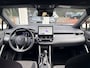 Toyota Corolla Cross Hybrid 200 Dynamic Navi Fullmap/A.uitrijcamera/In hoogte verst.b. stoel/Airco Automat./Apple Carplay/Cruiscontrole Adapt./Keyless Start/Leder multifunction. stuur/Audio DAB/Elektr. verst.b. en verw. buitenspieg