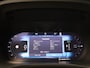 Volvo XC60 T6 AWD Plug-in hybrid Ultra Dark / Trekhaak / Luchtvering / Head up displ / Stoel+stuur+achterbankverwarming / Harman Kardon / Privacy glass