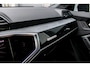 Audi Q3 45 TFSI e S Edition | Chronosgrijs | SONOS | Camera | LED | Ambianceverl. | Standkachel | Fabrieksgarantie 6-2027