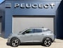 Peugeot e-2008 EV Allure Avantage 54 kWh Lage KM-stand | LED-Koplampen | Hoge Instap | Camera | Parkeersensoren Rondom | Apple-Carplay Android Auto | Full-Map Navigatie | Keyless Entry |