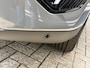 Peugeot e-2008 EV Allure Avantage 54 kWh Lage KM-stand | LED-Koplampen | Hoge Instap | Camera | Parkeersensoren Rondom | Apple-Carplay Android Auto | Full-Map Navigatie | Keyless Entry |