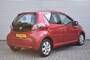 Toyota Aygo 1.0-12V ASPIRATION RED NAVIGATOR / AIRCO / LMV / 4-SEASON BANDEN /