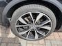 Volkswagen T-Roc 1.5 TSI R-Line / AUTOMAAT/ PANODAK/ KEYLESS/ DIGITAL DASH/ APP-CONNECT/ PARK. SENSOREN + CAMERA/ CLIMATE/ STOELVERWARMING/ 19" LMV