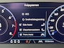 Volkswagen T-Roc 1.5 TSI R-Line / AUTOMAAT/ PANO/ 2X R-LINE/ KEYLESS/ DIGITAL DASH/ APP-CONNECT/ PARK. SENSOREN + CAMERA/ CLIMATE/ STOEL+STUURVERWARMING/ 19" LMV