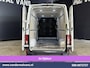 Volkswagen Crafter 2.0 TDI 141pk L4H3 L3H2 Euro6 Airco | 2x zijdeur | Camera | Apple Carplay | Android Auto Parkeersensoren, 3000kg trekvermogen, Bijrijdersbank