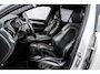 Volvo XC90 2.0 T8 Twin Engine AWD R-Design | Polestar Tuning | Trekhaak | Head-up Display | Harman Kardon Audio | Panoramadak | Achteruitrijcamera | Keyless Entry | Lichtmetalen Velgen 22 inch | Cruise Control Adaptief | BLIS | Navigatie
