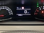 Peugeot 208 1.2 PureTech Allure 100PK LEDER-CAMERA-NAVI by CARPLAY-LMV-PDC-CRUISE CONTROL