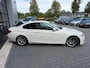 BMW 3-Serie Coupé 320i Business Line Sport, M-PAKKET en sportstoelen.