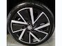 Skoda Kamiq 1.0 TSI Sport Business/ Panorama dak / Achteruitrij camera / Adaptieve cruise control /
