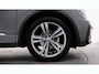Volkswagen Tiguan 1.5 TSI 150pk Business R-Line Trekhaak Navigatie