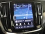 Volvo V60 T8 Plus Dark | Trekhaak | 360 Graden Camera | Stoel en Stuurverwarming |