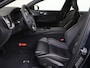 Volvo V60 T8 Plus Dark | Trekhaak | 360 Graden Camera | Stoel en Stuurverwarming |