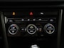Volkswagen T-Roc 1.5 TSI 150 PK Style | Trekhaak | Achteruitrijcamera | Navigatie | App Connect | Elek. achterklep |