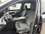 Peugeot 3008 1.2 Hybrid 145 Allure | Tot 8 jaar Garantie | 21" Panorama Navigatie Scherm | AGR Stoel met Stoelverwarming | LED Verlichting | Cruise Control | Camera | Parkeersensoren | Hoge Zitpositie | Keyless Entry | 19" Lichtmetalen Velgen |