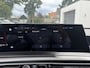 Peugeot 3008 1.2 Hybrid 145 Allure | Tot 8 jaar Garantie | 21" Panorama Navigatie Scherm | AGR Stoel met Stoelverwarming | LED Verlichting | Cruise Control | Camera | Parkeersensoren | Hoge Zitpositie | Keyless Entry | 19" Lichtmetalen Velgen |