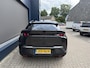 Peugeot 3008 1.2 Hybrid 145 Allure | Tot 8 jaar Garantie | 21" Panorama Navigatie Scherm | AGR Stoel met Stoelverwarming | LED Verlichting | Cruise Control | Camera | Parkeersensoren | Hoge Zitpositie | Keyless Entry | 19" Lichtmetalen Velgen |