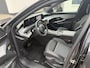 Peugeot 3008 1.2 Hybrid 145 Allure | Tot 8 jaar Garantie | 21" Panorama Navigatie Scherm | AGR Stoel met Stoelverwarming | LED Verlichting | Cruise Control | Camera | Parkeersensoren | Hoge Zitpositie | Keyless Entry | 19" Lichtmetalen Velgen |