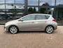 Toyota Auris Hybrid Executive , Navi, Trekhaak,Camera
