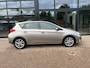 Toyota Auris Hybrid Executive , Navi, Trekhaak,Camera