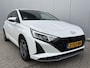 Hyundai i20 1.0 T-GDI Premium / Stoel en Stuurverwarming / Cruise Control / Apple Carplay/Android Auto / Airco / Bose Audi Systeem / Achteruitrijcamera / Navigatie / Keyless Entry/Start /