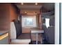 Weinsberg R 51 / 16dkm NAP / Hefbed / NW. Prijs € 107.000,- / Lengtebedden / Luifel / Douche / 130PK