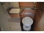 Weinsberg R 51 / 16dkm NAP / Hefbed / NW. Prijs € 107.000,- / Lengtebedden / Luifel / Douche / 130PK