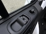 Ford Transit Custom 300 2.0 TDCI L2H1 Trend Trekhaak Navigatie Achteruitrijcamera Cruise Control Bluetooth Airco DAB Zijschuifdeur Rechts Voorruitverwarming Parkeersensoren voor en Achter