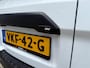 Ford Transit Custom 300 2.0 TDCI L2H1 Trend Trekhaak Navigatie Achteruitrijcamera Cruise Control Bluetooth Airco DAB Zijschuifdeur Rechts Voorruitverwarming Parkeersensoren voor en Achter