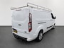 Ford Transit Custom 300 2.0 TDCI L2H1 Trend Trekhaak Navigatie Achteruitrijcamera Cruise Control Bluetooth Airco DAB Zijschuifdeur Rechts Voorruitverwarming Parkeersensoren voor en Achter