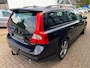 Volvo V70 2.5FT R-Design 230PK AUTOMAAT LEER / XENON / TREKHAAK