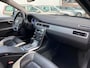 Volvo V70 2.5FT R-Design 230PK AUTOMAAT LEER / XENON / TREKHAAK