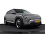 Kia EV3 Plus 81.4 kWh - Stoel/stuurwiel verwarming - Adaptieve Cruisecontrole - LED lampen - V2L - Fabrieksgarantie tot en met 03-2032