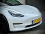 Tesla Model 3 Long-Range Dual Motor AWD / Pano / Autopilot / FIRST OWNER / INRUILKOOPJE!